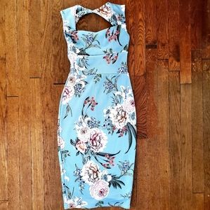 Gorgeous blue floral dress